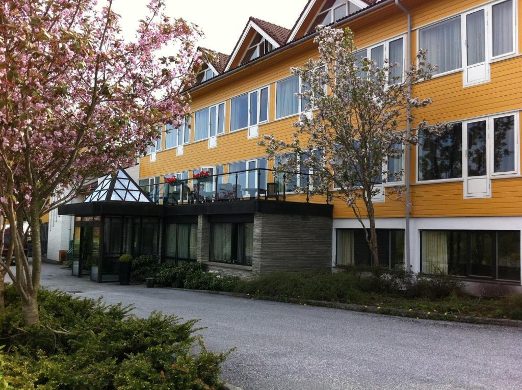 Alver Hotel Alversund Exteriör bild